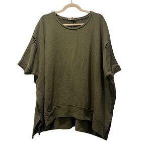 Peach Love green oversized top size small